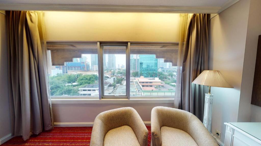 Kartika Chandra Hotel Jakarta Exterior foto